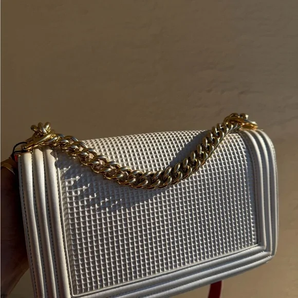 Chanel White Cube Medium Boy Bag Shoulder Bag with Gold Chain - Picture 3 of 12